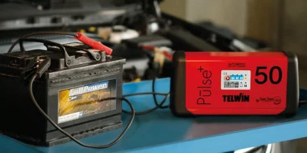 Зарядное устройство PULSE 50  6V/12V/24V Telwin купить в Муравленко