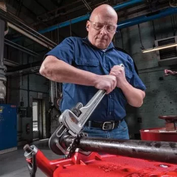 Алюминиевый прямой трубный ключ 24  31105 купить в Муравленко