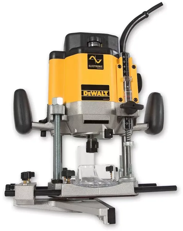 Фрезер DeWalt DW 625E купить в Муравленко