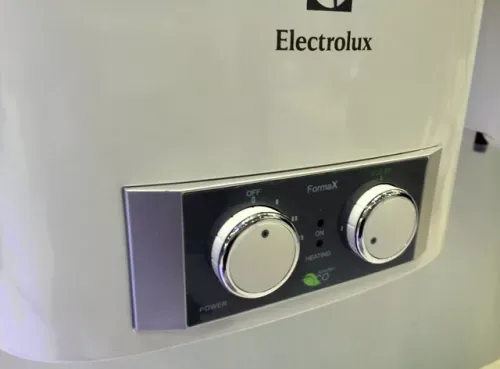 Водонагреватель ELECTROLUX EWH 50 Formax купить в Муравленко