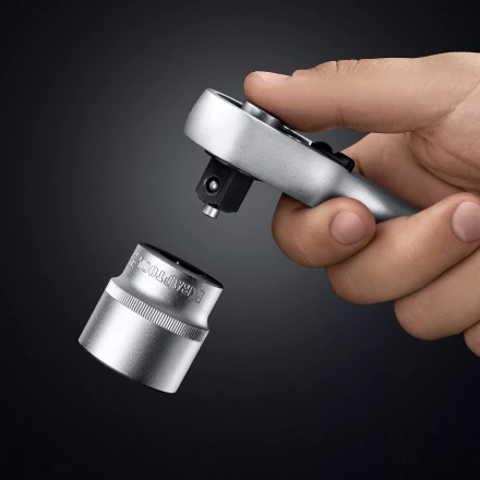 Универсальный набор инструмента KRAFTOOL, 57 предм. 27885-H57 купить в Муравленко