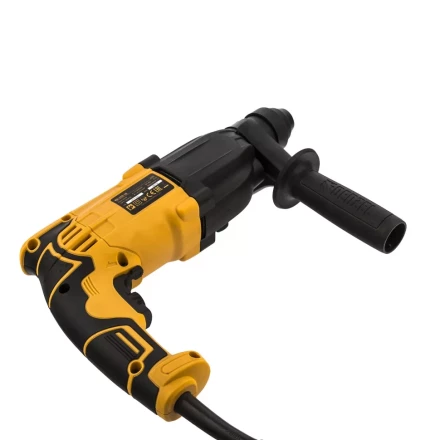 Перфоратор RH-650-18 Denzel 26603 купить в Муравленко