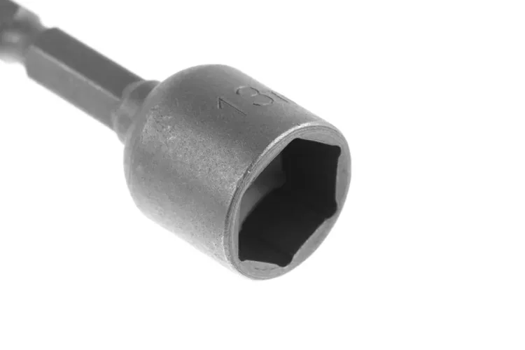 Головка торцевая HAMMER размер 13мм, S 1/4'' (229-013) купить в Муравленко
