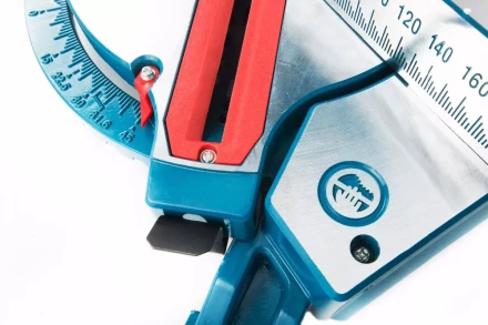 Пила торцовочная Кратон &quot;Зверь машина&quot; MS-1200/210М 4 01 07 026 купить в Муравленко