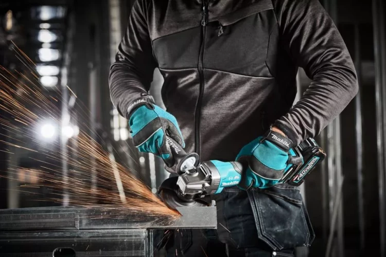 Угловая шлифовальная машина XGT Makita GA013GM101 купить в Муравленко