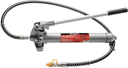 Насос гидравлический со шлангом для 4-тонной растяжки MATRIX 513275 купить в Муравленко