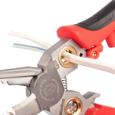 Мультитул-длинногубцы КВТ MT-03т (7 в 1) с функцией снятия изоляции, резки и детектором напряжения (102402) купить в Муравленко