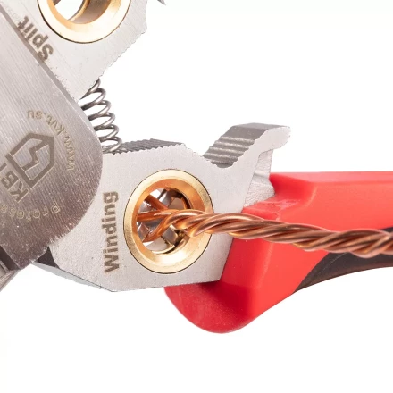 Мультитул-длинногубцы КВТ MT-03т (7 в 1) с функцией снятия изоляции, резки и детектором напряжения (102402) купить в Муравленко