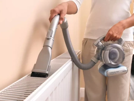 Пылесос аккумуляторный  PD1420LP с гибким шлангом и щеткой для уборки шерсти питомцев   B&amp;D купить в Муравленко