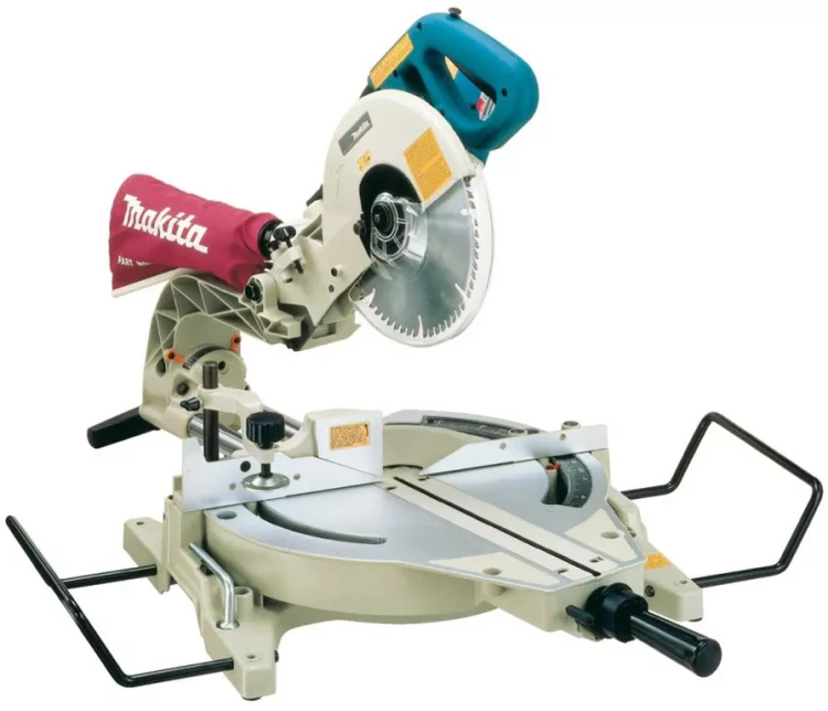 Пила торцовочная(торцевая) Makita LS1013 купить в Муравленко