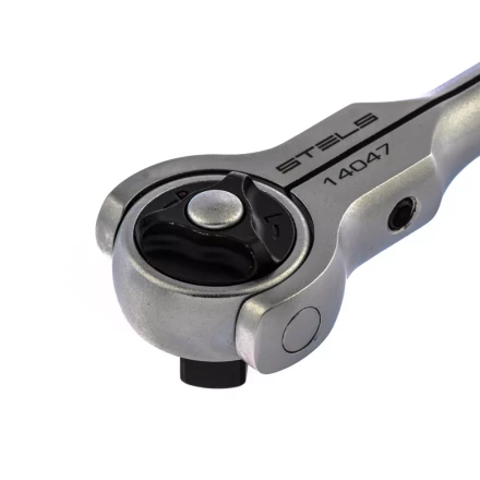 Ключ трещотка 1/2 72 зуба с быстрым сбросом. поворотная голова СrV Stels 14047 купить в Муравленко