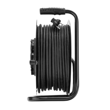 Удлинитель силовой 50 м, 16А, тип УХз16, ПВС 3 x 2.5 мм, на стальной катушке, 4 розетки Сибртех 95874 купить в Муравленко