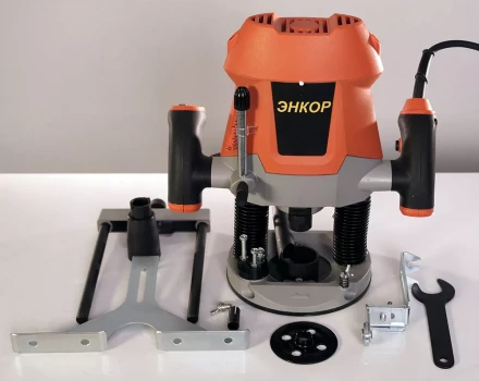 Фрезер ЭНКОР ФМЭ-1600/12Э  1/2 50262 купить в Муравленко