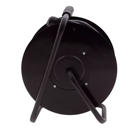 Удлинитель силовой 50 м, 16А, тип УХз16, КГ 3 x 1.5 мм, на стальной катушке, 4 розетки Сибртех 95877 купить в Муравленко