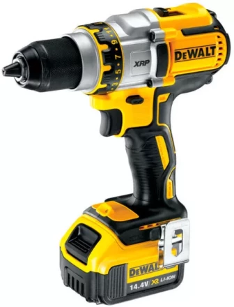 Дрель-винтоверт аккумуляторная DeWalt DCD 932 М2 купить в Муравленко