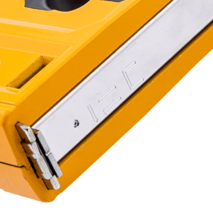 Степлер мебельный Denzel 40215, тип 53 и 13, 6-14мм, тип 140, 10-14мм, тип 300, 15мм, тип 500, 15мм купить в Муравленко