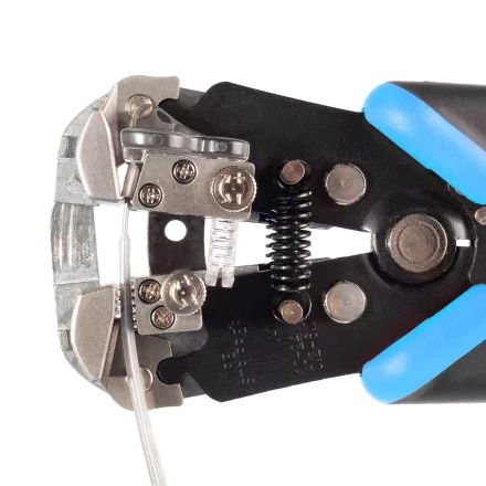 Автоматический многофункциональный стриппер КВТ WS-19 для снятия изоляции с проводов 0.05–10 мм (89424) купить в Муравленко