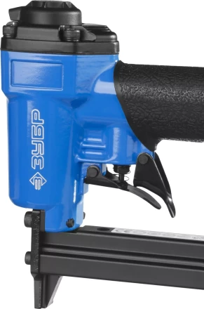 Степлер (скобозабиватель) пневматический для скоб тип 80 (6-16 мм) 3191 серия ПРОФЕССИОНАЛ купить в Муравленко