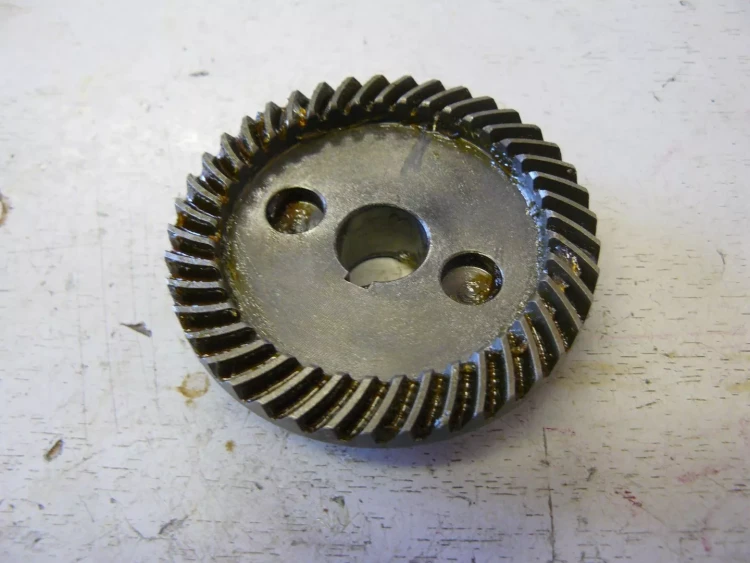 Шестерня ведущая D19,4x14mm, Z=10 U503-211-025 купить в Муравленко