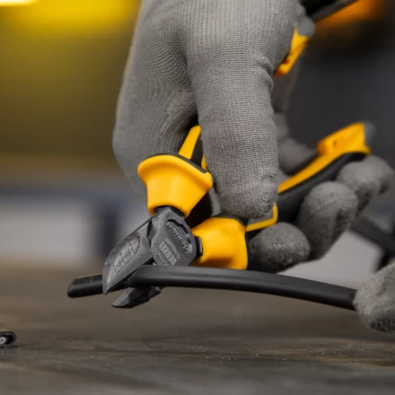 Бокорезы 145 мм Denzel 17780, трехкомпонентные рукоятки купить в Муравленко