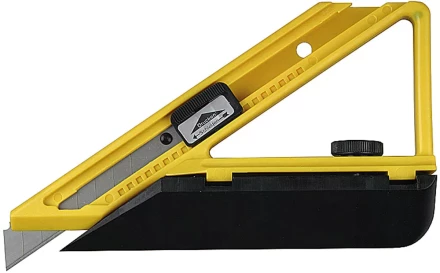 Нож STAYER &quot;MASTER&quot; для подрезания обоев в углах, 18мм 9189 купить в Муравленко