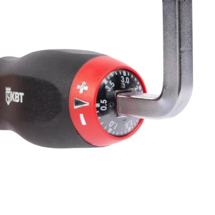 Диэлектрическая динамометрическая отвертка VDE КВТ НИО-3306 со сменными битами SLIM, 6 шт. (90952) купить в Муравленко