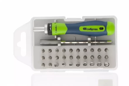 Отвертка реверсивная Сибртех с набором бит и торцевых головок 26 шт CrV чехол 13376 купить в Муравленко