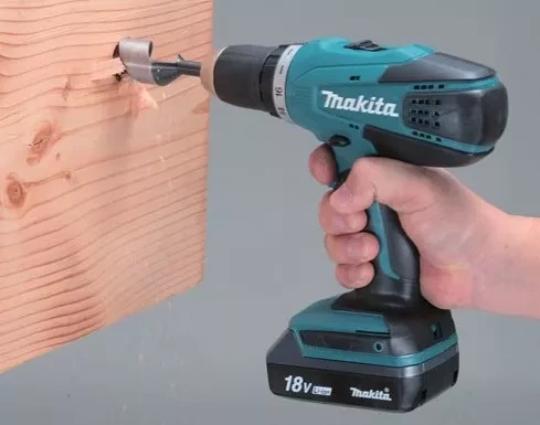 Дрель-шуруповерт аккумуляторная Makita DF457DWEX8 купить в Муравленко