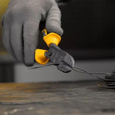 Бокорезы 180 мм Denzel 17785, усиленные, трехкомпонентные рукоятки купить в Муравленко