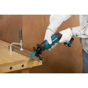 Пила сабельная аккумуляторная Makita JR105DWAE купить в Муравленко