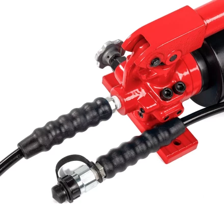 Помпа гидравлическая ручная КВТ ПМР-7035 объем маслобака 3.5 л (85140) купить в Муравленко