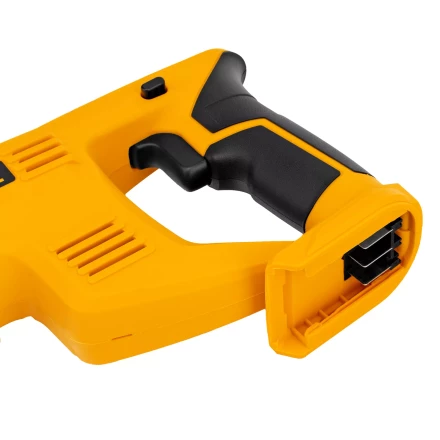 Пила сабельная аккумуляторная CRC-115-0,  18В Li-Ion Denzel 28466 купить в Муравленко