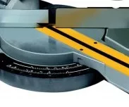 Пила торцовочная DeWALT  DWS 777-QS купить в Муравленко
