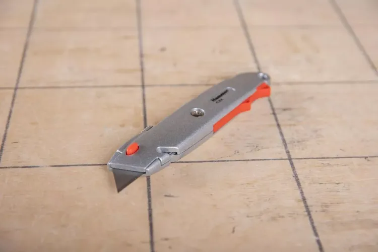 Нож HAMMER 601-006 купить в Муравленко