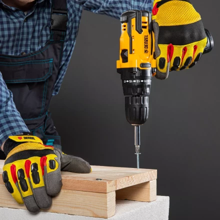 Дрель-шуруповерт аккумуляторная CDL-12CB, Li-Ion, 12 В, 1 акк.// Denzel 26102 купить в Муравленко