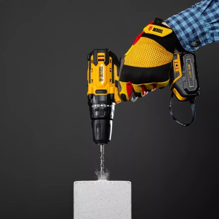 Дрель-шуруповерт аккумуляторная CDL-12-01CB, Li-Ion, 12 В, 1 акк.// Denzel 26104 купить в Муравленко