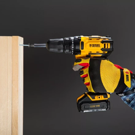 Дрель-шуруповерт аккумуляторная CDL-12-01CB, Li-Ion, 12 В, 1 акк.// Denzel 26104 купить в Муравленко