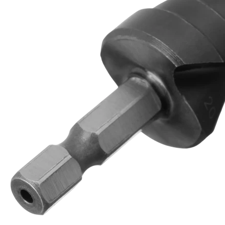 Сверло ступенчатое Denzel 723604, 6-8-10-12-14-16-18-20-22-24-26-28-30мм, Р6М5, 6-гр. хвостовик купить в Муравленко