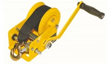 Лебедка ручная LRB 1600, 725 кг, лента 10 м. LB купить в Муравленко