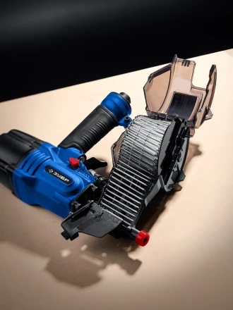 ЗУБР CSN-65, пневматический обшивочный нейлер для барабанных гвоздей ЗУБР CSN (38-65 мм), Профессионал (31922) купить в Муравленко