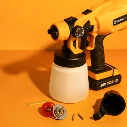 Краскопульт аккумуляторный DKSG20K2 DEKO, 063-4180 купить в Муравленко