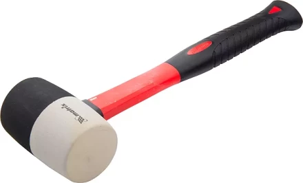 Киянка резиновая, 450 г, черно-белая резина, фибергласовая рукоятка MATRIX 11171 купить в Муравленко