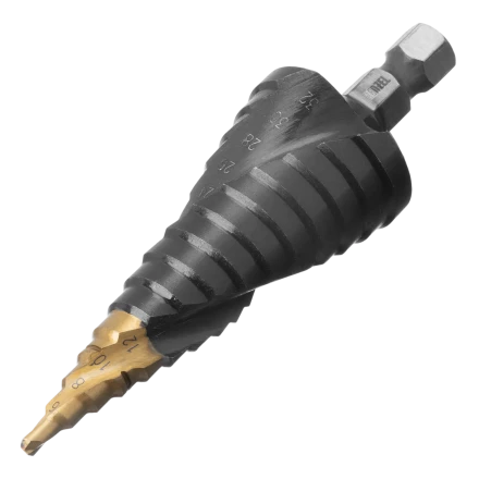 Сверло ступенчатое Denzel 723606, 4-6-8-10-12-14-16-18-20-22-24-26-28-30-32 мм, Р6М5, 6-гр. хвостовик купить в Муравленко