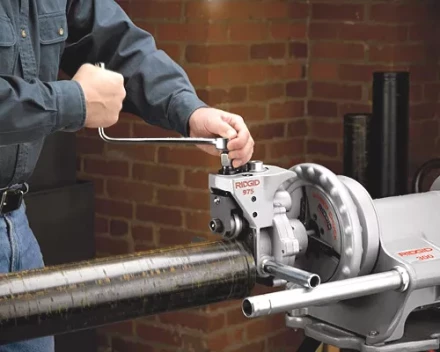 Комбинированное устройство для накатки желобков, сталь, для привода 300  33033 купить в Муравленко