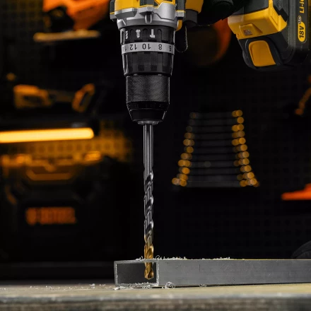 Сверло спиральное по металлу Denzel, 9 х 175 мм, Р6М5, Golden Tip, удлиненное 718262 купить в Муравленко