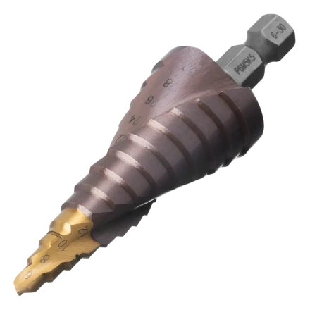 Сверло ступенчатое Denzel 723614, 6-8-10-12-14-16-18-20-22-24-26-28-30мм, Р6М5К5, 6-гр. хвостовик купить в Муравленко