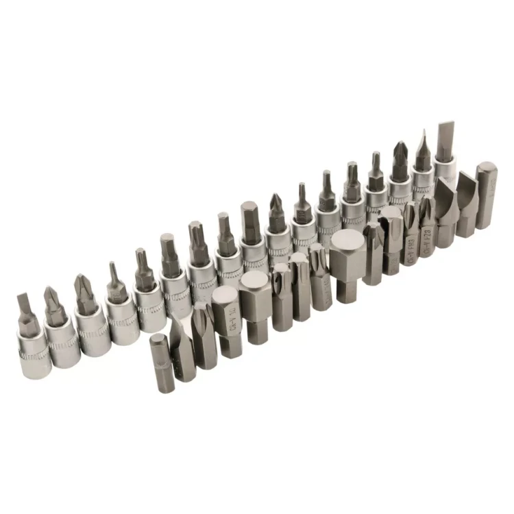 Набор инструментов 82 предмета, CrV, 1/2", 1/4" Сибртех 13514 купить в Муравленко