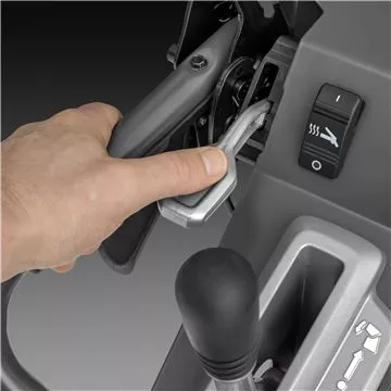Гусеничный бензиновый снегоуборщик Husqvarna ST 424T купить в Муравленко
