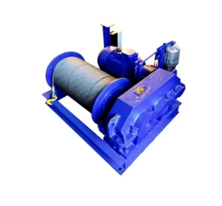 Лебедка монтажная ЛМ-2 г/п 2000 кг Н-250 м (без каната) 114205 купить в Муравленко