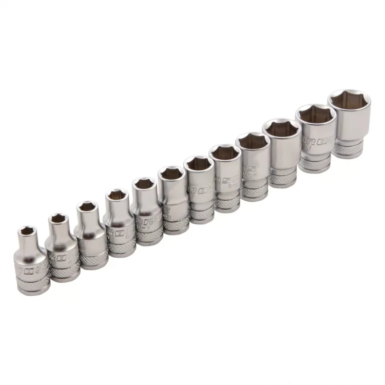 Набор инструментов 115 предметов, 120 зубьев, CrV, 1/4", 1/2" Gross 14152 купить в Муравленко